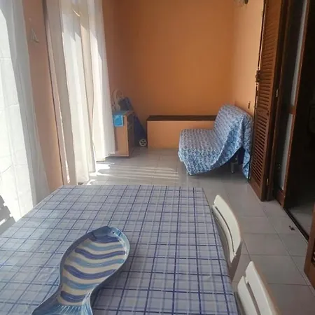 Leoncorno La Marina A 度假居 *