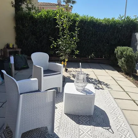 בית נופש Leoncorno La Marina A