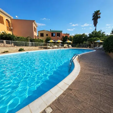 בית נופש Leoncorno La Marina A